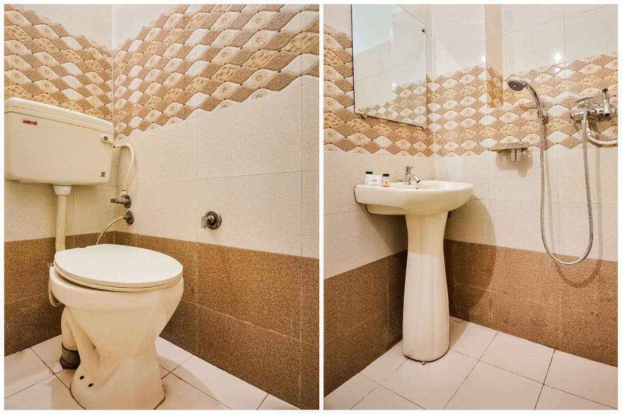 Oyo 46152 Hotel Neelam Karnāl 외부 사진
